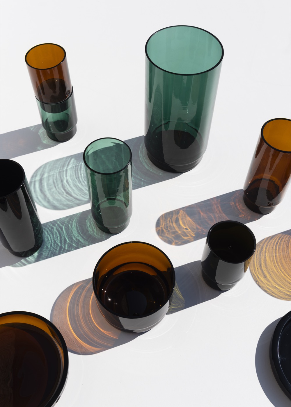 Gobelets en verre marin Glaz réalisés par Lucile Viaud - Ostraco.
La Sterne magazine.